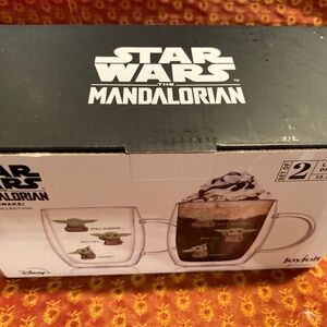 NIB STAR WRS MANDALORIAN, Disney Limited Edition Set of 2 Drinking Glasses